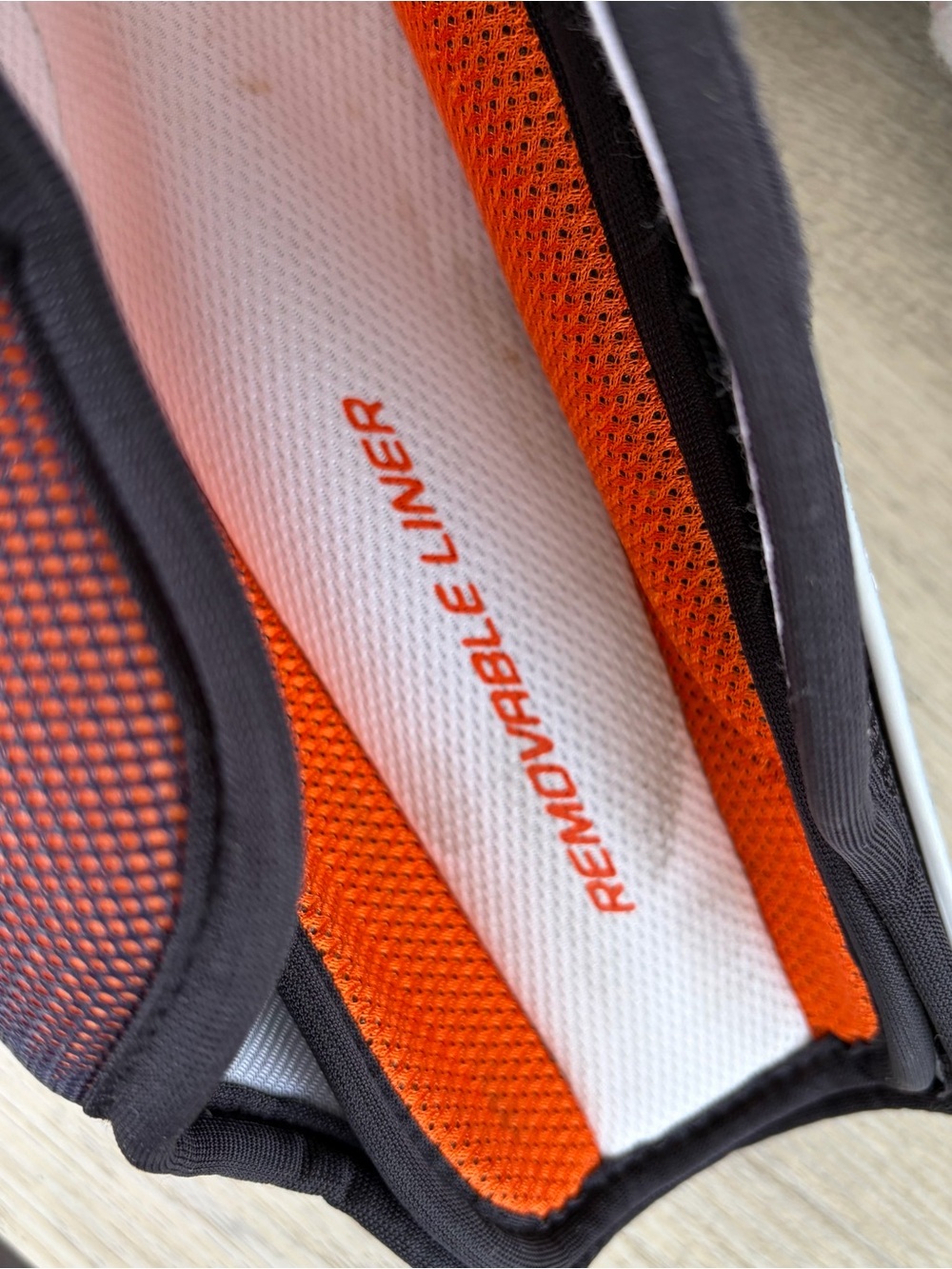 Bauer Supreme One60 Hockey Shin Guards Senior 15" protective Gear White Orange - Picture 9 of 13